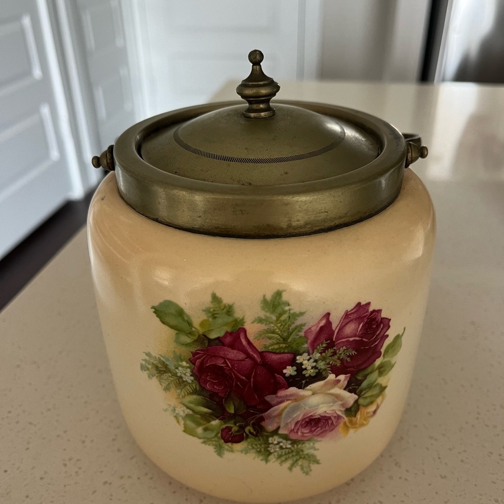 1960s ceramic jar
